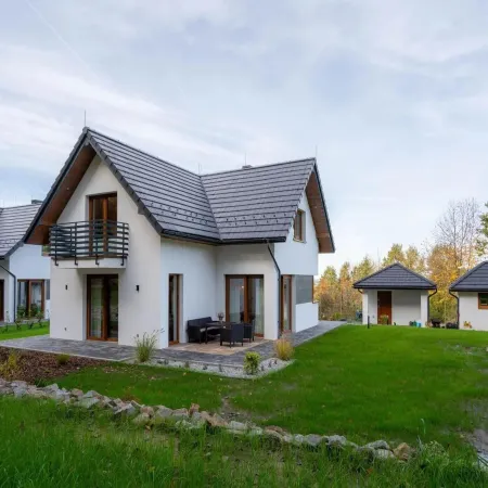 Large Holiday Villa With Garden, Sauna and Jacuzzi