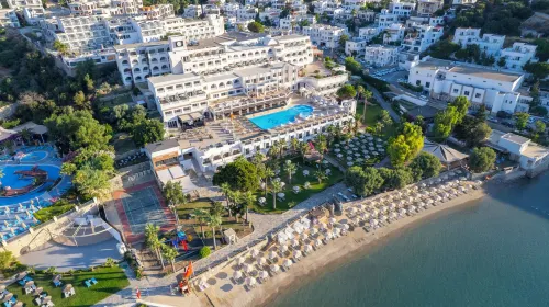 Azka Hotel - 5-Star