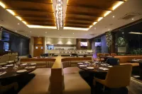 The Pristine Hotel - breakfast
