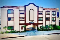 Days Inn by Wyndham Alhambra CA - Bãi đậu xe
