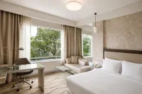 Radisson Blu Bengaluru Outer Ring Road - ที่มีที่จอดรถ