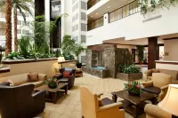 Embassy Suites by Hilton la Quinta Hotel & Spa - Wifi