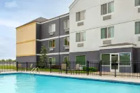 Fairfield Inn & Suites Ponca City - Pools