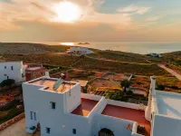 Villa Ioanna for 10 - AllParos Villas - Bergblick