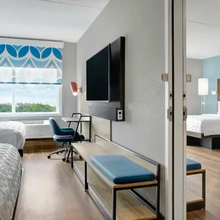 Tru by Hilton Toronto Airport West
