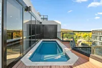 Bright Unit With Secure Parking and Garden Access - Bintang 3