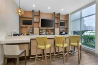 Hilton Garden Inn Atlanta Northpoint - bar