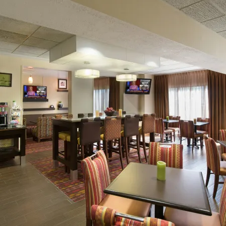 Hampton Inn Gainesville