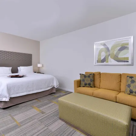 Hampton Inn & Suites Shelby