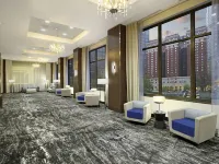Embassy Suites by Hilton Pittsburgh Downtown Hotel dekat Teater O'Reilly