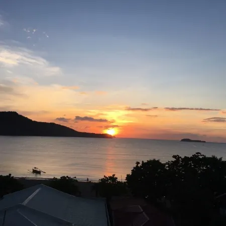 Seabreeze Beach Lodge