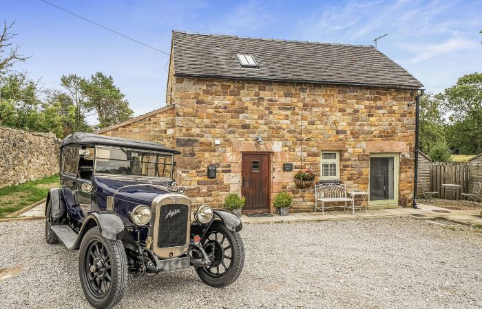 Chic Cosy Rustic Barn Alton Towers Peaks