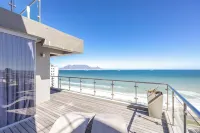 Infinity Self Catering Apartments - Mountain view