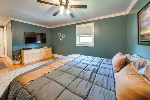 Peaceful Joliet Retreat Near Dtwn & Route 66 - Homestays