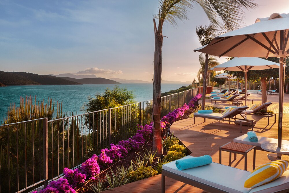 Vitalica Resort & Residences (Le Méridien Bodrum Beach Resort)