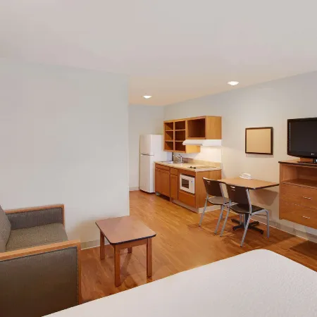 WoodSpring Suites College Station