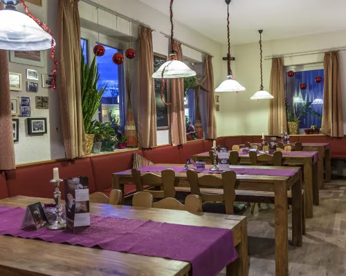 Wilder Mann Hotels in Pfreimd