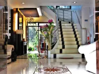 Peridot Suites