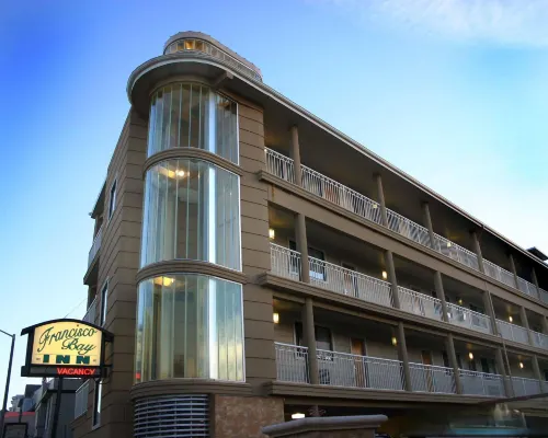 Francisco Bay Inn Hotels near Fort Mason