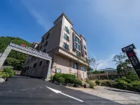 Mari Hotel Hotels near Sujongsa Temple