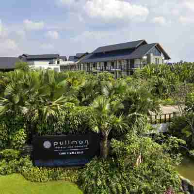 Pullman Ciawi Vimala Hills Resort Hotel Exterior