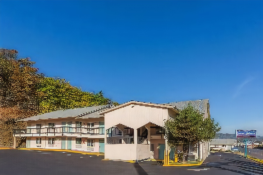 Howard Johnson by Wyndham Roseburg