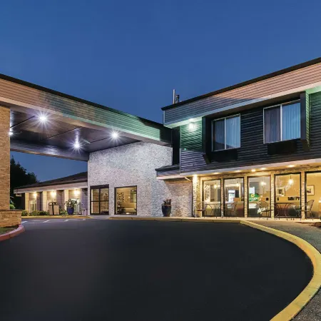 La Quinta Inn & Suites by Wyndham Portland NW