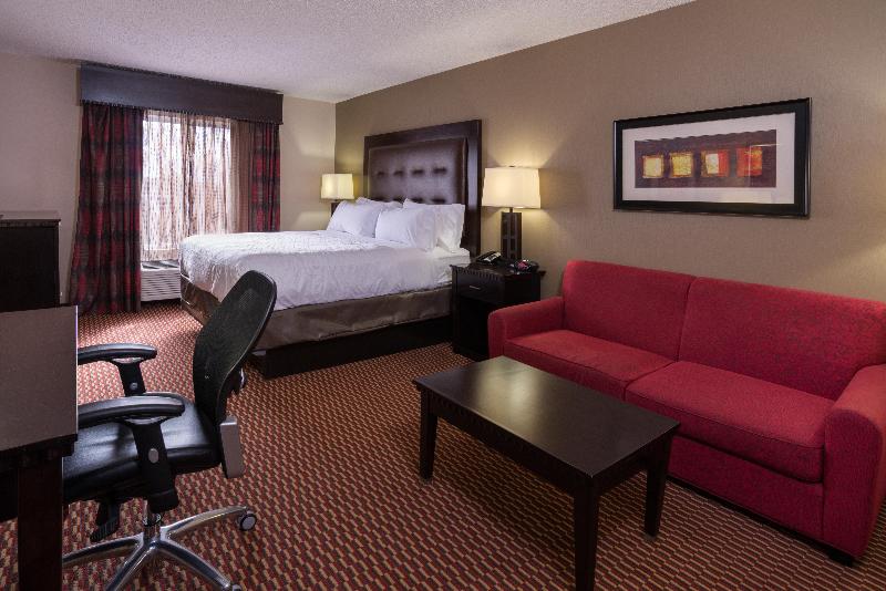 Holiday Inn Express Newington - Hartford, an Ihg Hotel