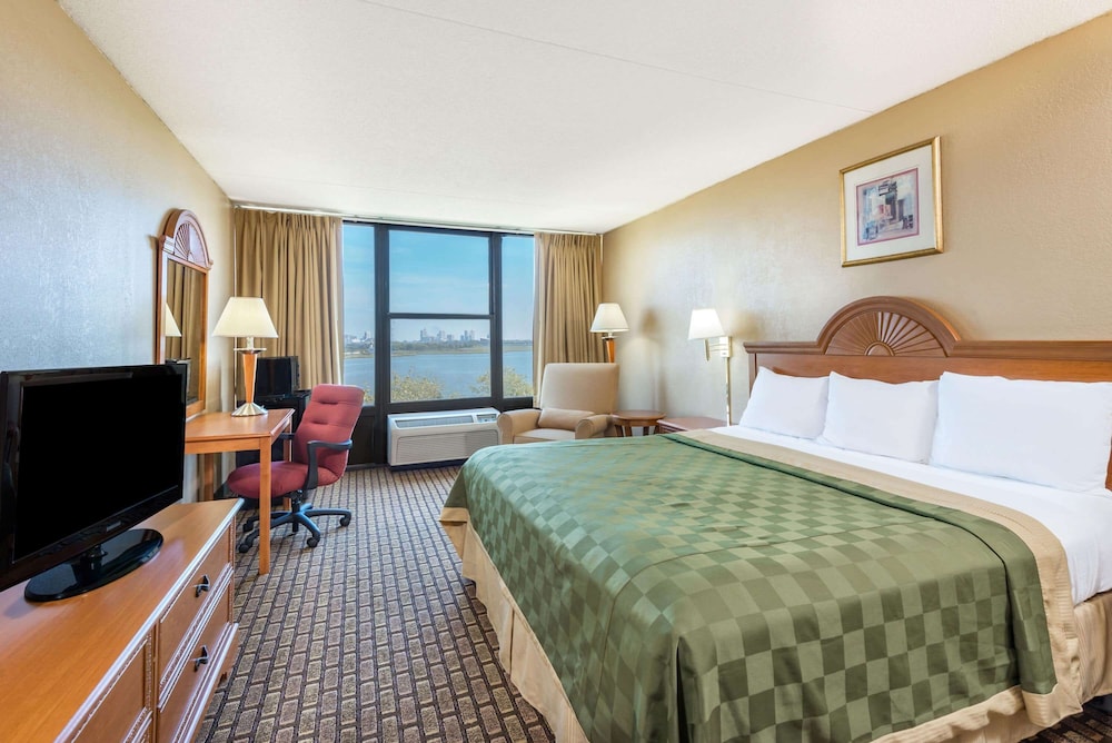 Ramada by Wyndham West Atlantic City