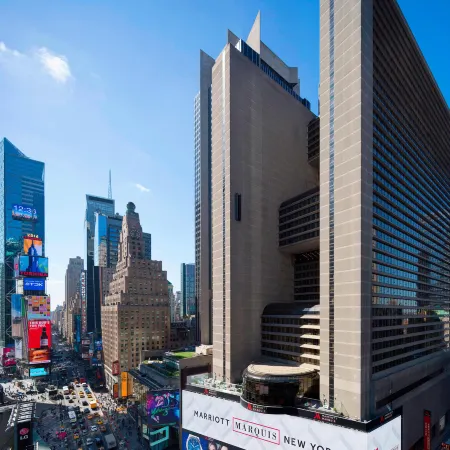 New York Marriott Marquis Отели рядом с достопримечательностью «Концертный зал Terminal 5»