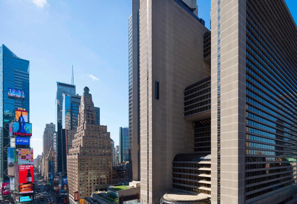 3. 뉴욕 메리어트 ..