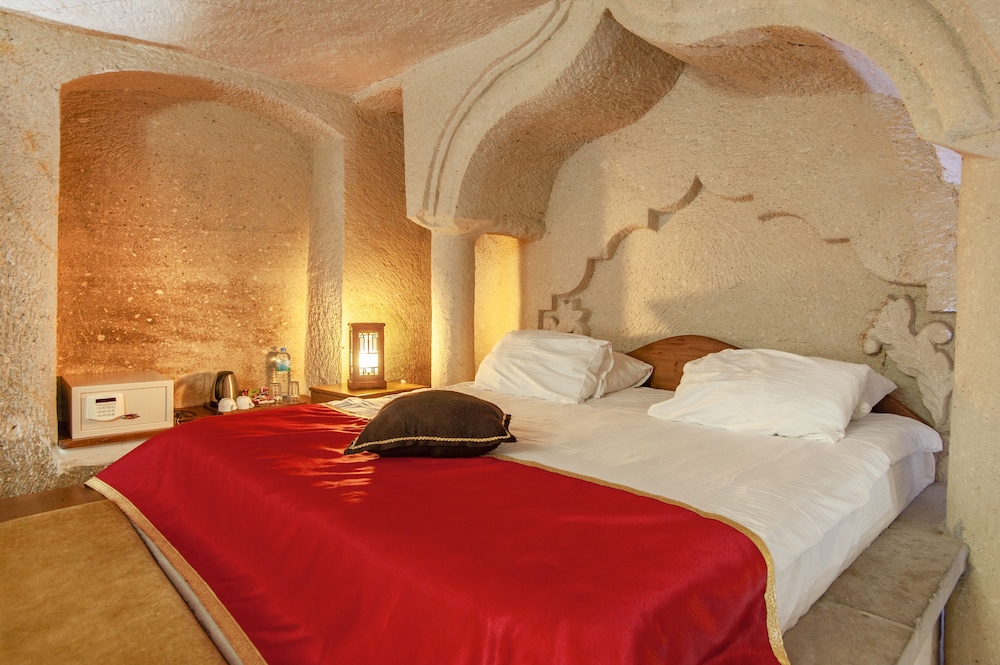 Ottoman Cave Suites