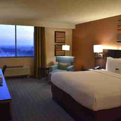 洛杉磯惠蒂爾希爾頓逸林飯店 Rooms