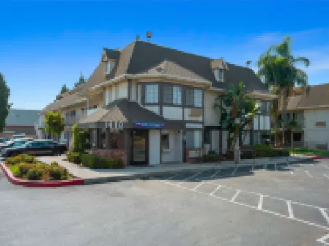 Motel 6 Merced, CA - North Hotels in Merced