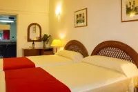Hotel Rancho Luna