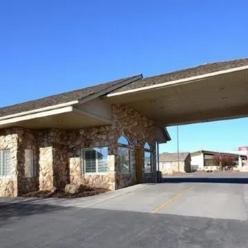 Econo Lodge Inn & Suites Vernal Near Dinosaur Monument