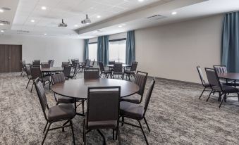 Staybridge Suites Dallas - Grand Prairie