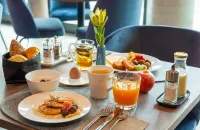 โรงแรมเลโอนาร์โด ออกส์บวร์ก - พร้อมอาหารเช้า