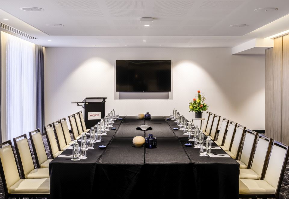 뫼벤픽 호텔 호바트 전경