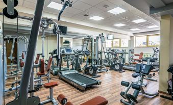 Golden Suites & Spa