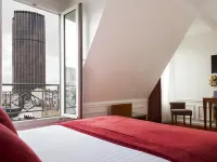Timhotel Tour Montparnasse Hotel berhampiran Stesen Metro Vavin