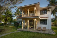 Bahari Dhow Beach Villas Hotels in 