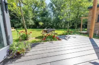 Sunset Cabins - Studio Pod-Sleeps 3-Tjsssc