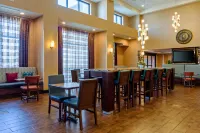 Hampton Inn & Suites Bakersfield/Hwy 58