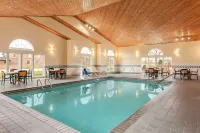 Country Inn & Suites by Radisson, Ames, IA