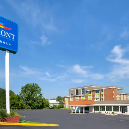 Baymont by Wyndham Grand Rapids Near Downtown