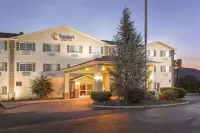 Comfort Suites Yakima Hotels near Powerhouse Canal Pathway