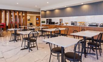 Best Western Plus Montreal East