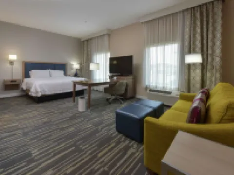 Hampton Inn & Suites Seattle/Redmond Hotels in Redmond