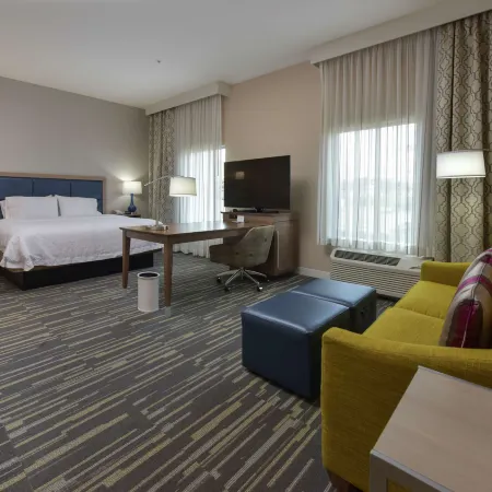 Hampton Inn & Suites Seattle/Redmond Hotels in Redmond